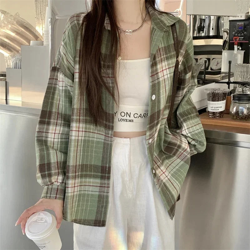 Black Flannel Shirt for Women Long Sleeve Collared Button-Up Tartan Plaid Shirt Jacket  Teen-girl Casual Everyday Outfit